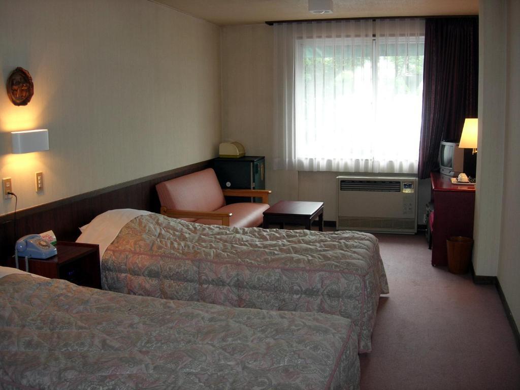 Hotel Weisser Hof Happei Хакуба Стая снимка