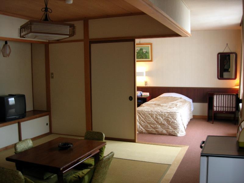 Hotel Weisser Hof Happei Хакуба Екстериор снимка